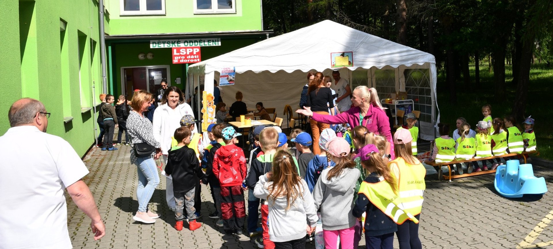 Stovky návštěvníků si nenechaly ujít Den zdraví v krnovské nemocnici